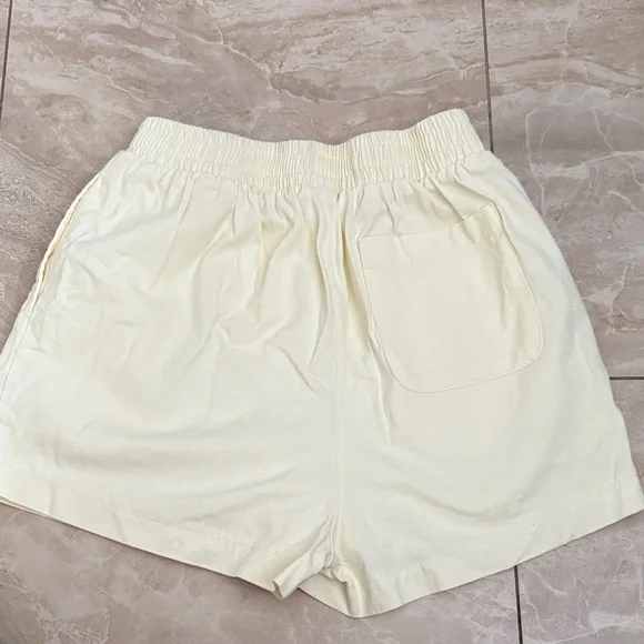 High Waist Women's Cream Cotton Shorts - Picture 2 of 2